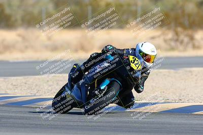 media/Jan-09-2022-SoCal Trackdays (Sun) [[2b1fec8404]]/Turn 6 (1035am)/